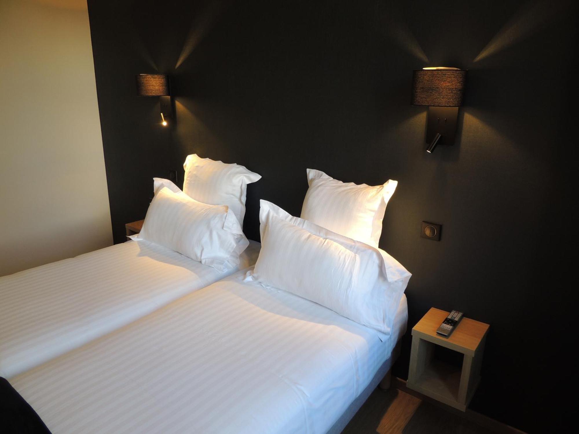 Le Relais De Montignac Hotel ภายนอก รูปภาพ