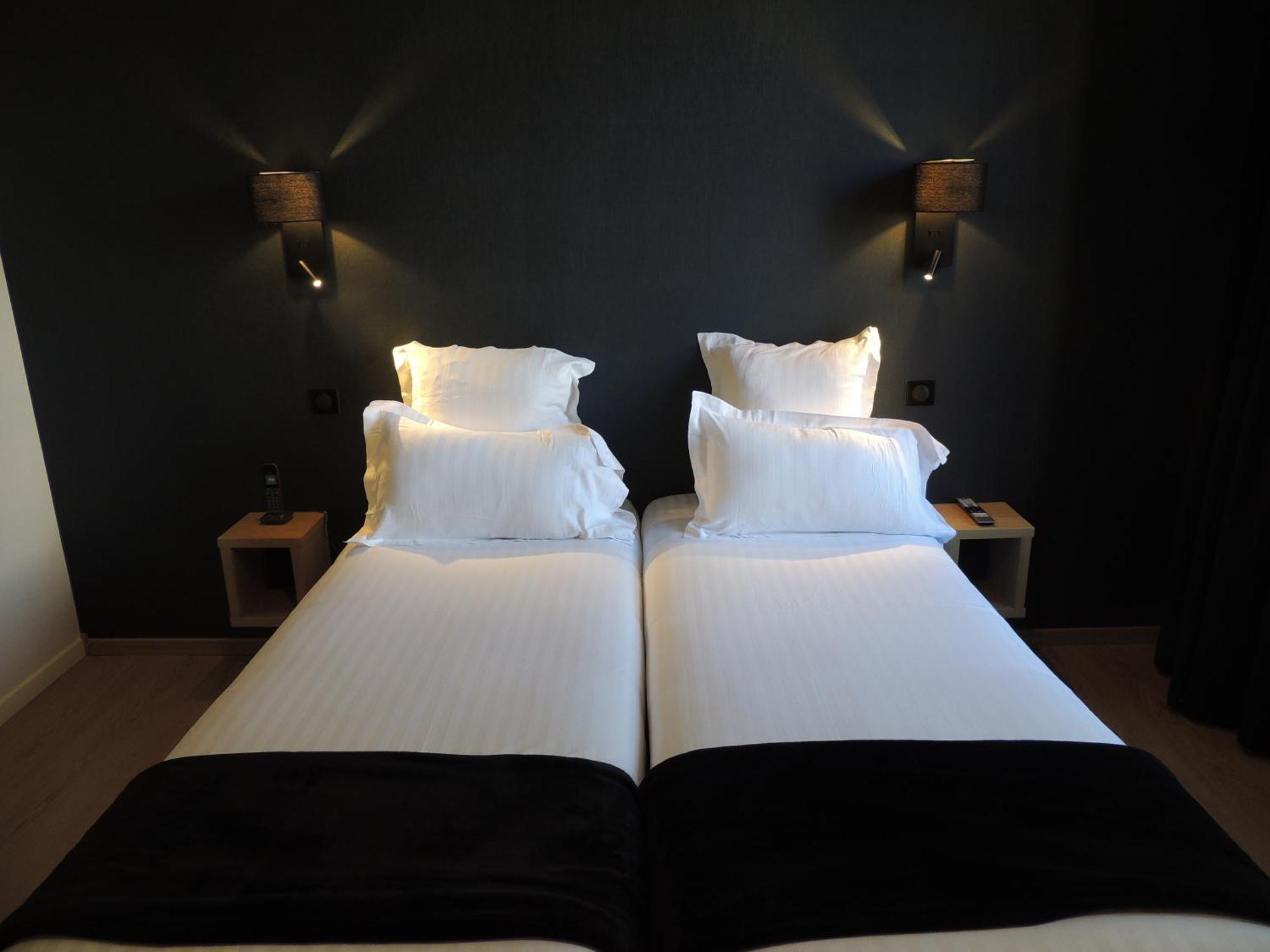Le Relais De Montignac Hotel ภายนอก รูปภาพ