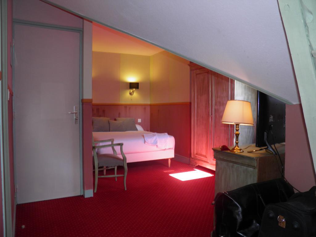 Le Relais De Montignac Hotel ภายนอก รูปภาพ
