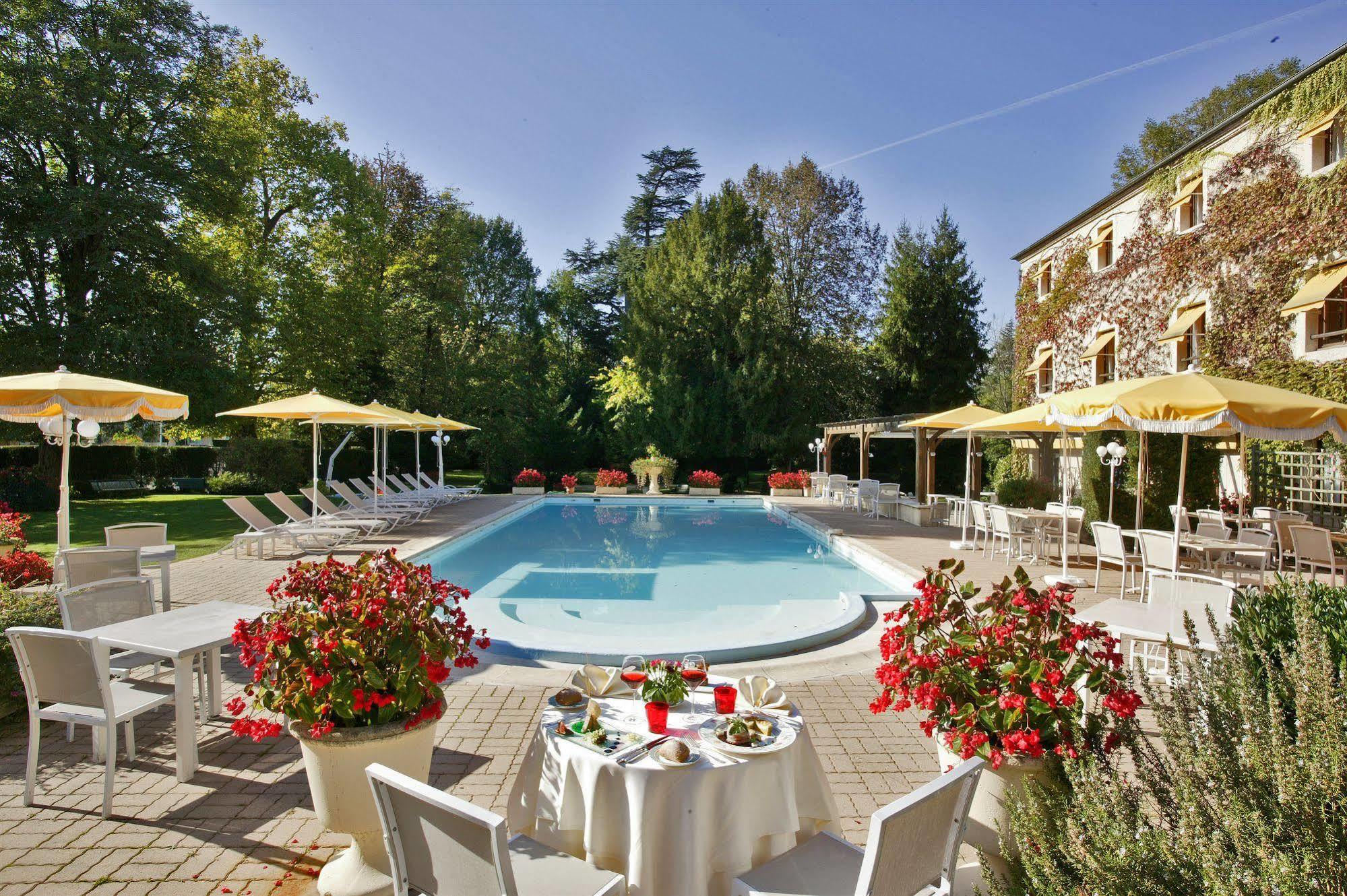 Le Relais De Montignac Hotel ภายนอก รูปภาพ